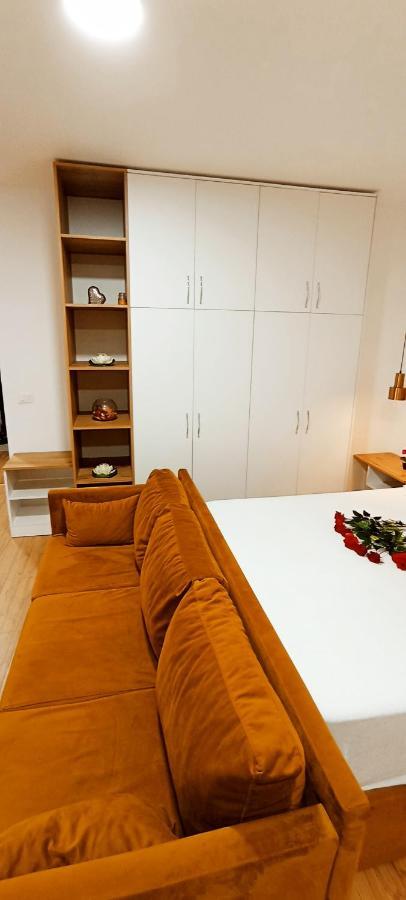 Selvia Apartament Tirana Exterior photo